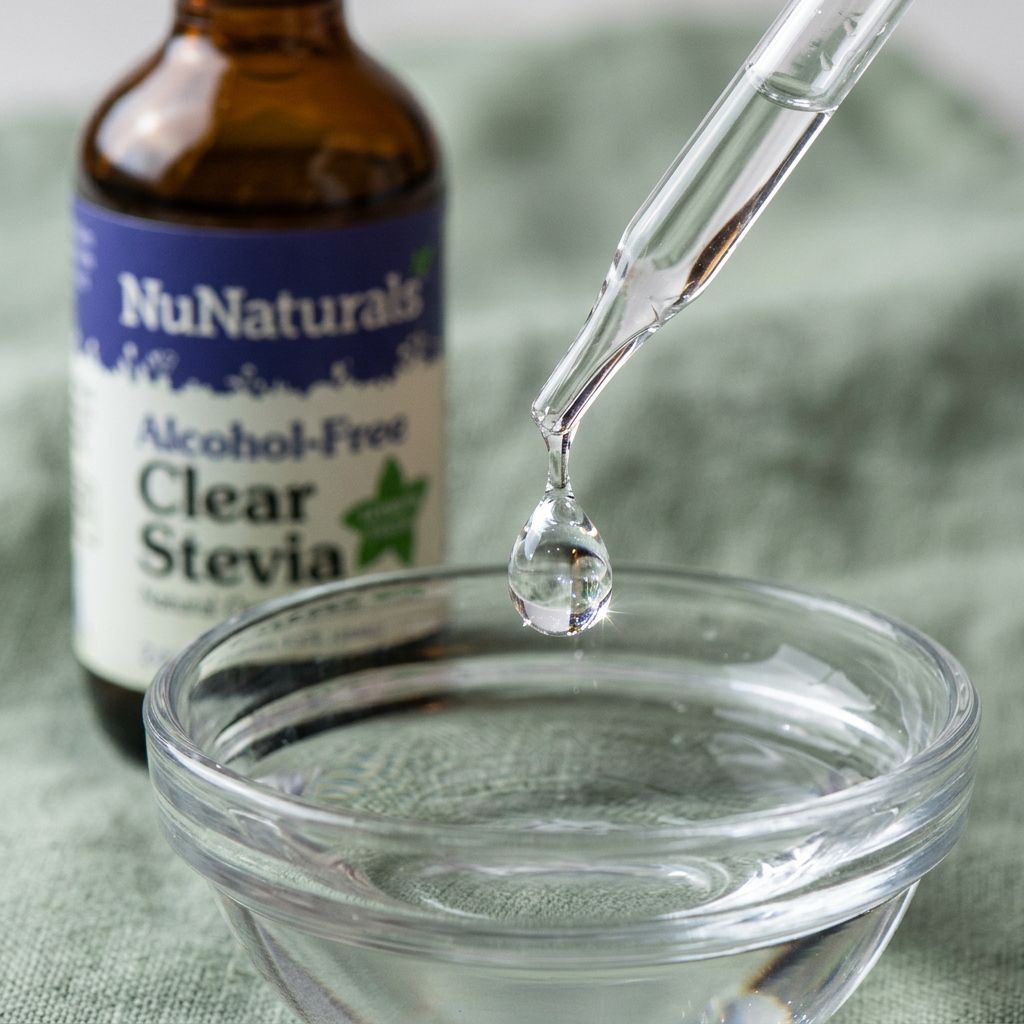 How to Make a Sugar-Free Simple Syrup with Liquid Stevia — detail